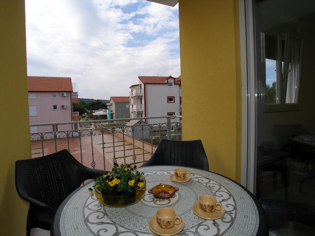 Apartments Marina Vodice Dış mekan fotoğraf