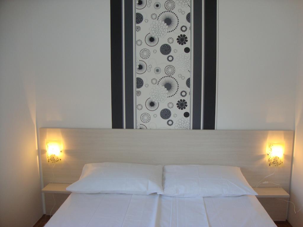 Apartments Marina Vodice Dış mekan fotoğraf